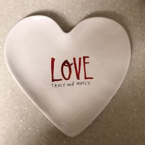 Rae Dunn Love Plate